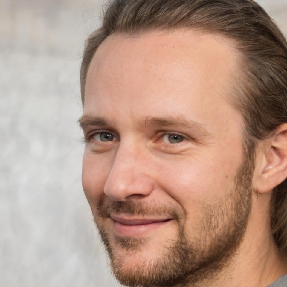 Portrait de Damien Rousseau